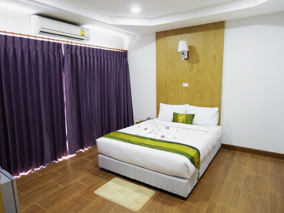 The Sr Residence Lampang Exterior foto